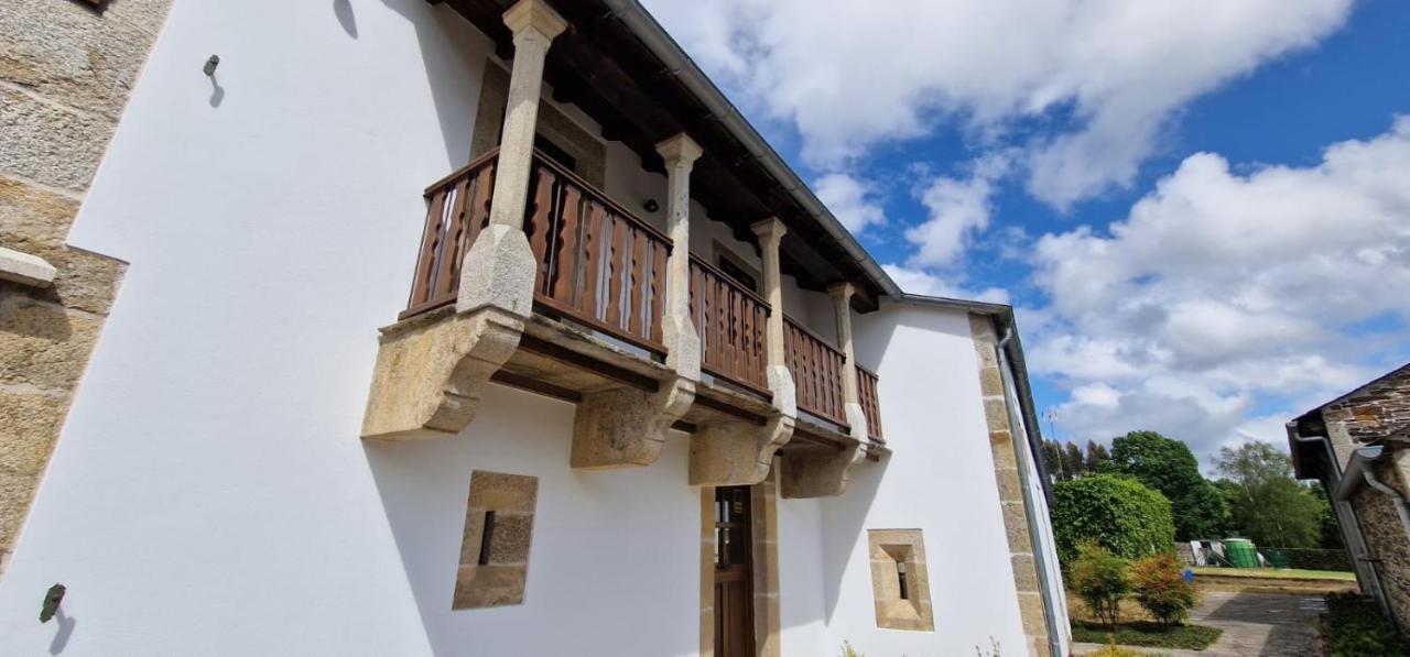 Habitaciones La Cuevona De Guitiriz Lugo Exteriör bild